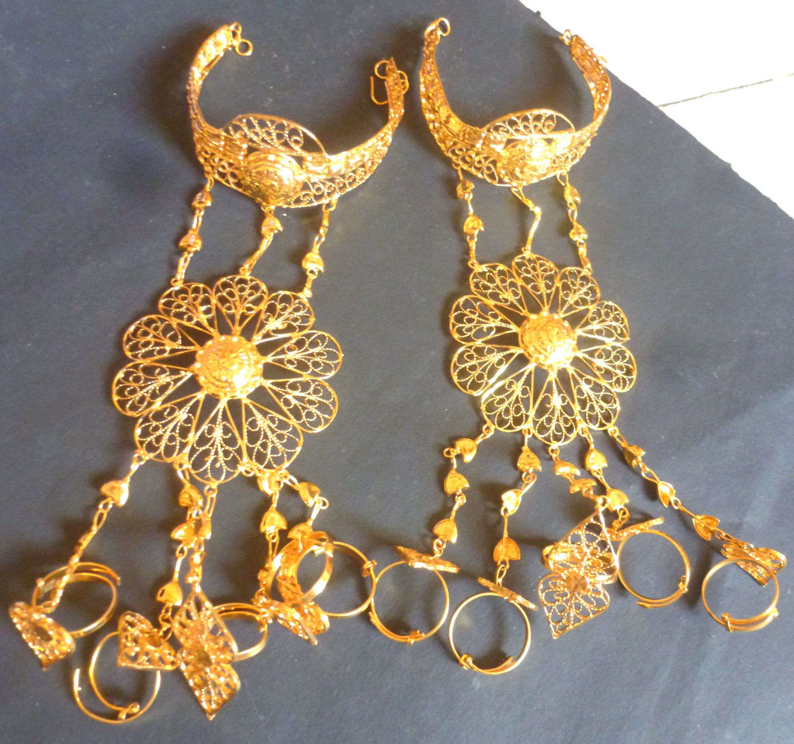 Indian Wedding 5 Rings Hath panja Filigree Gold Plated Bridal Bracelets 