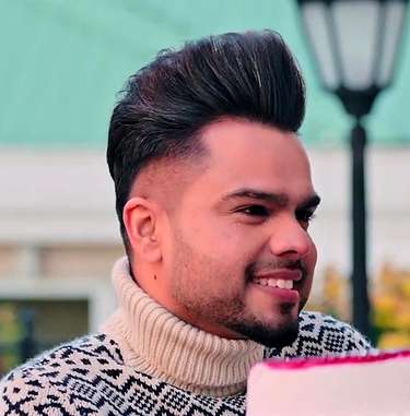 Celebrity Hairstyle of Akhil from Kalla Sohna Nai, single, 2019 | Charmboard
