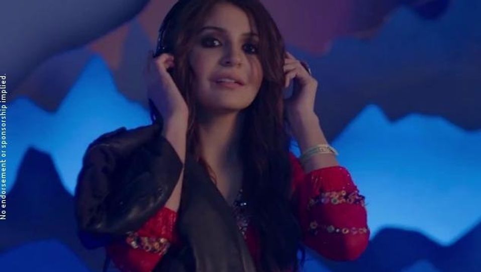 Anushka Sharma Celebrity Style In The Breakup Song Ae Dil Hai Mushkil 2016 From The Breakup Song Charmboard Cotton kurtis & long kurtis, kurti pant set, kurti palazzo suits for women also available. ring