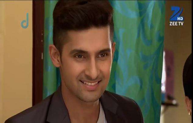 Ravi Dubey (Actor) Height, Weight, Age, Affairs, Biography & More