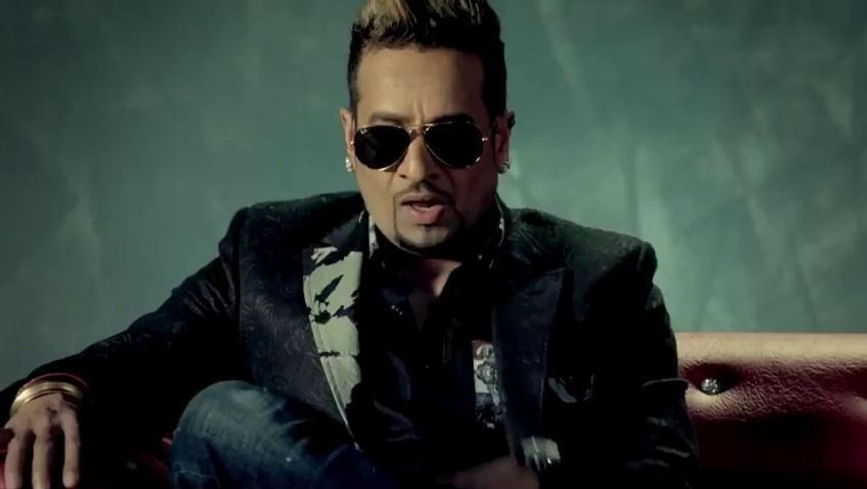 Celebrity Hairstyle of Jazzy B from Mitran De Boot, Single, 2014 |  Charmboard