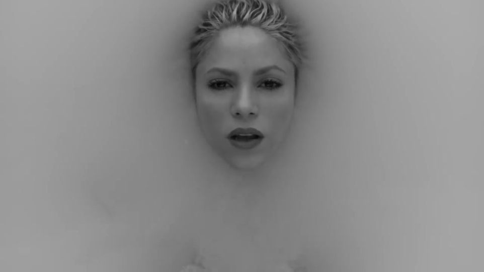 Shakira nude images