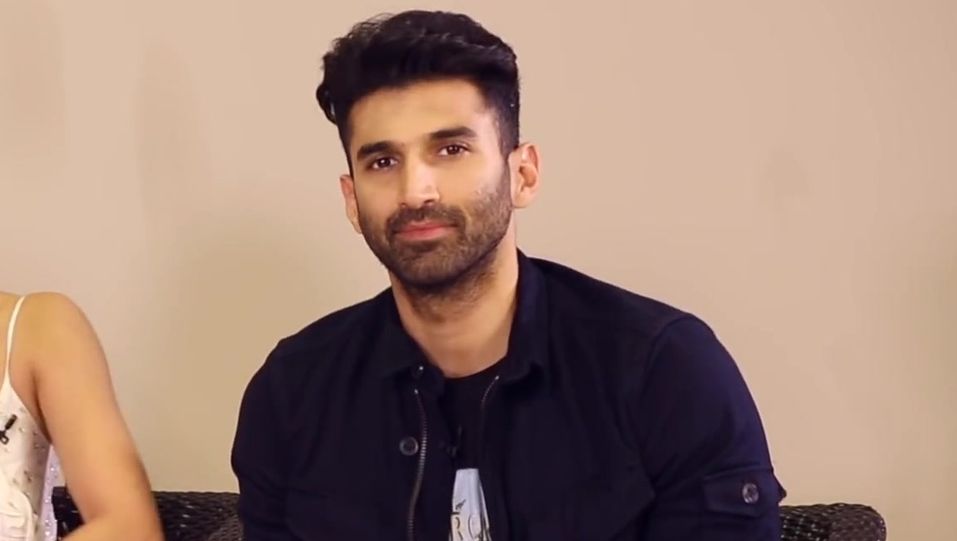 Celebrity Hairstyle of Aditya Roy Kapur from Interview, Bollywood Hungama,  2020 | Charmboard