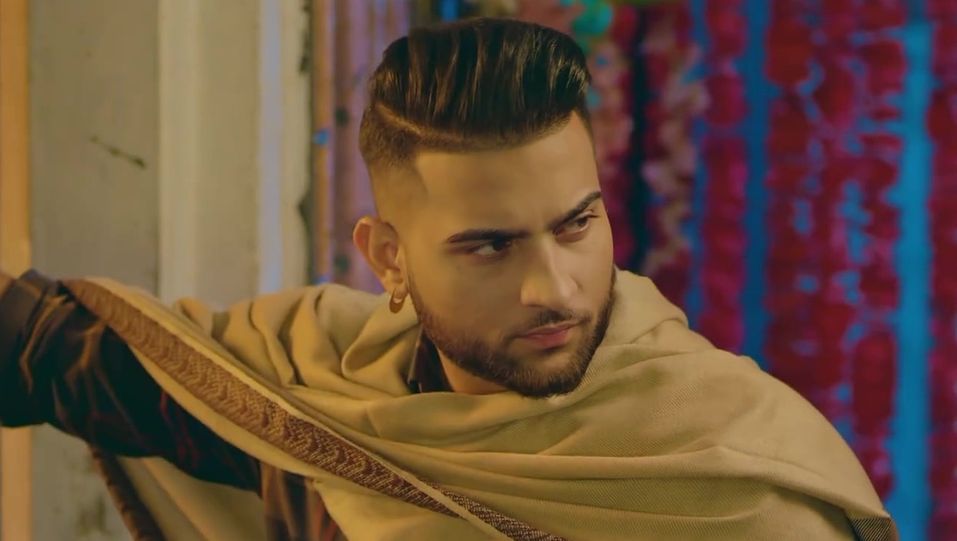 Celebrity Hairstyle of Karan Aujla from Red Eyes, single, 2020 | Charmboard