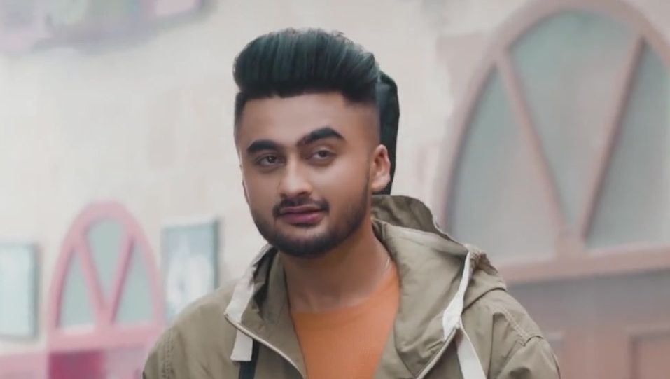 Celebrity Hairstyle of Ravneet from Killer Look, single, 2019 | Charmboard